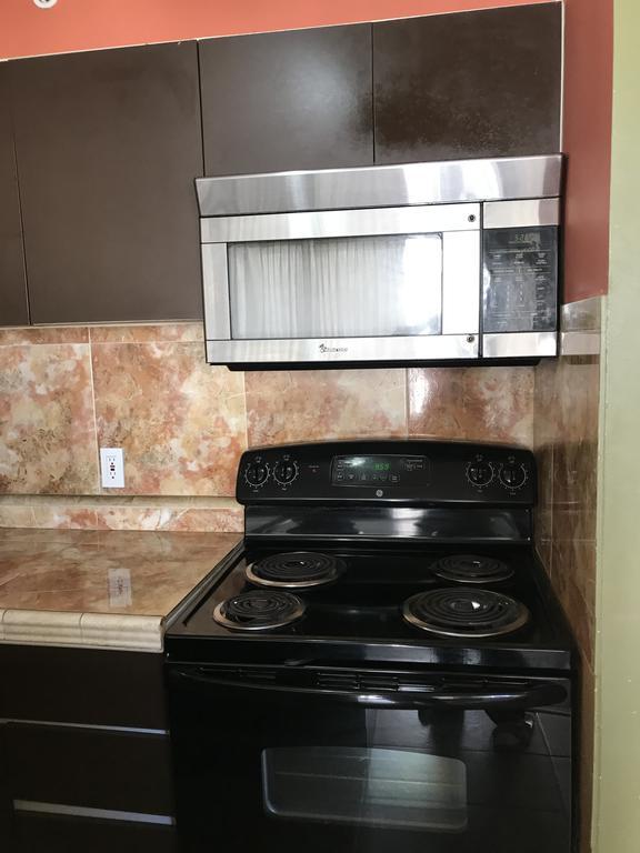 Waikiki Banyan Apartment Honolulu Ngoại thất bức ảnh
