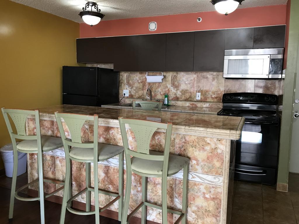 Waikiki Banyan Apartment Honolulu Ngoại thất bức ảnh